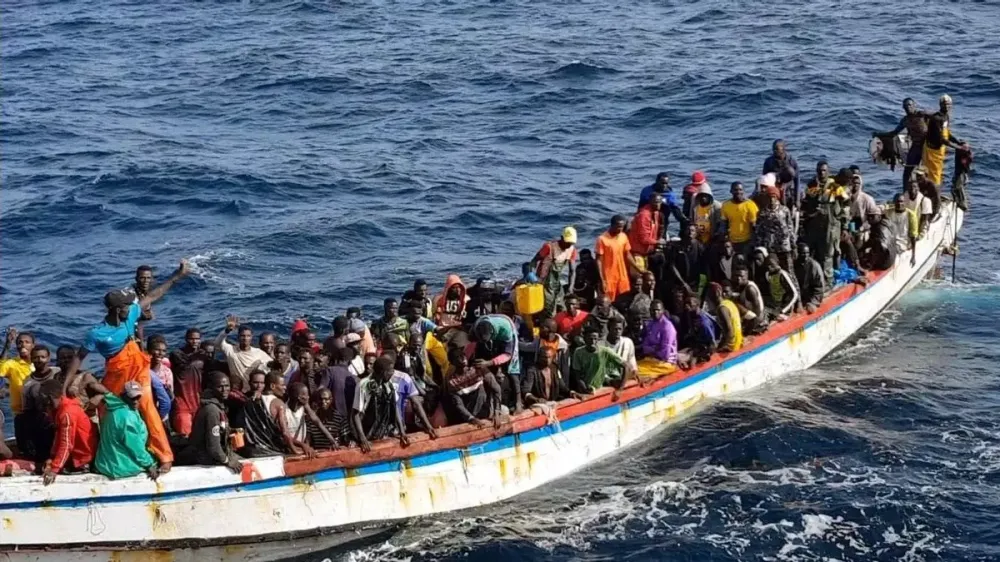 Mauritania rescata unos 20 cadáveres y 17 supervivientes tras naufragio rumbo a Canarias
