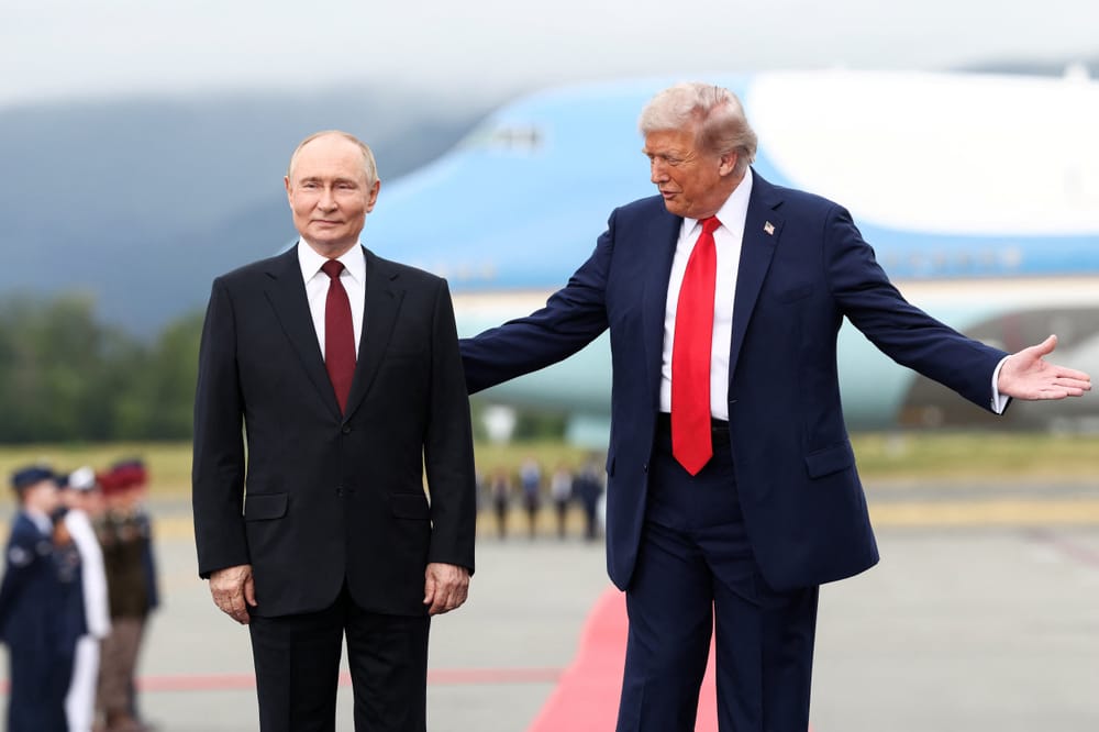 Así recibió Donald Trump a Vladimir Putin en Alaska