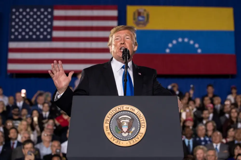 La ofensiva de Trump contra los cárteles de la droga pone en jaque a la dictadura de Nicolás Maduro