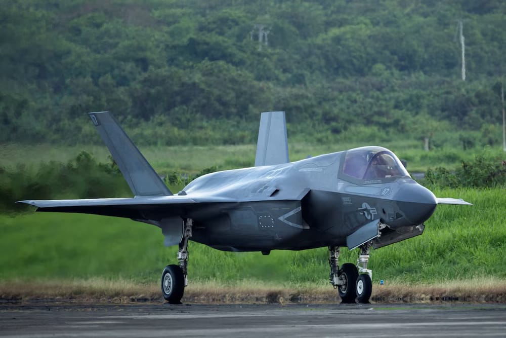 Cinco cazas F-35 de Estados Unidos llegaron a Puerto Rico para sumarse al operativo militar contra el narcotráfico