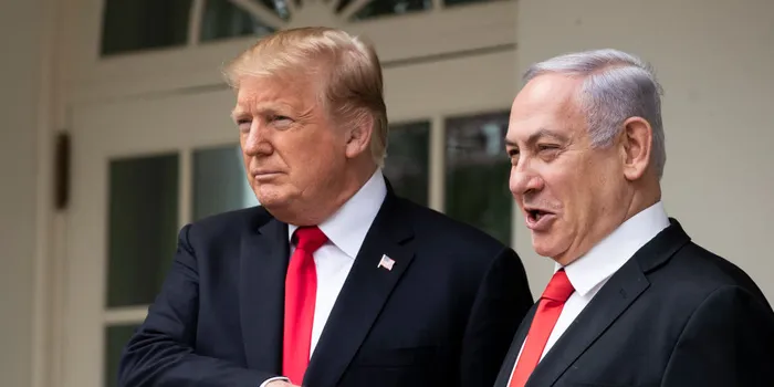 Trump considera viajar a Medio Oriente y asegura que el acuerdo de paz en Gaza está “muy cerca”