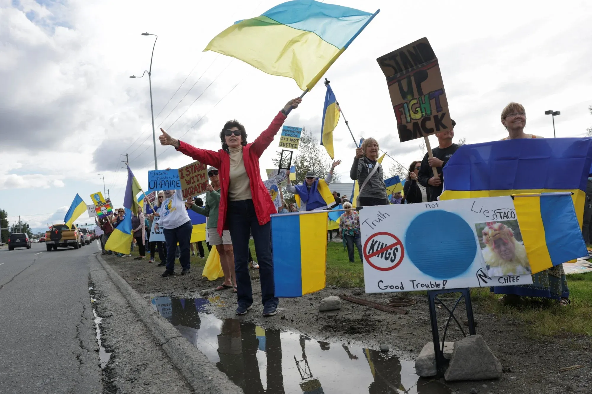 Ola de protestas en Alaska tras la visita de Putin en la víspera de su cumbre con Trump