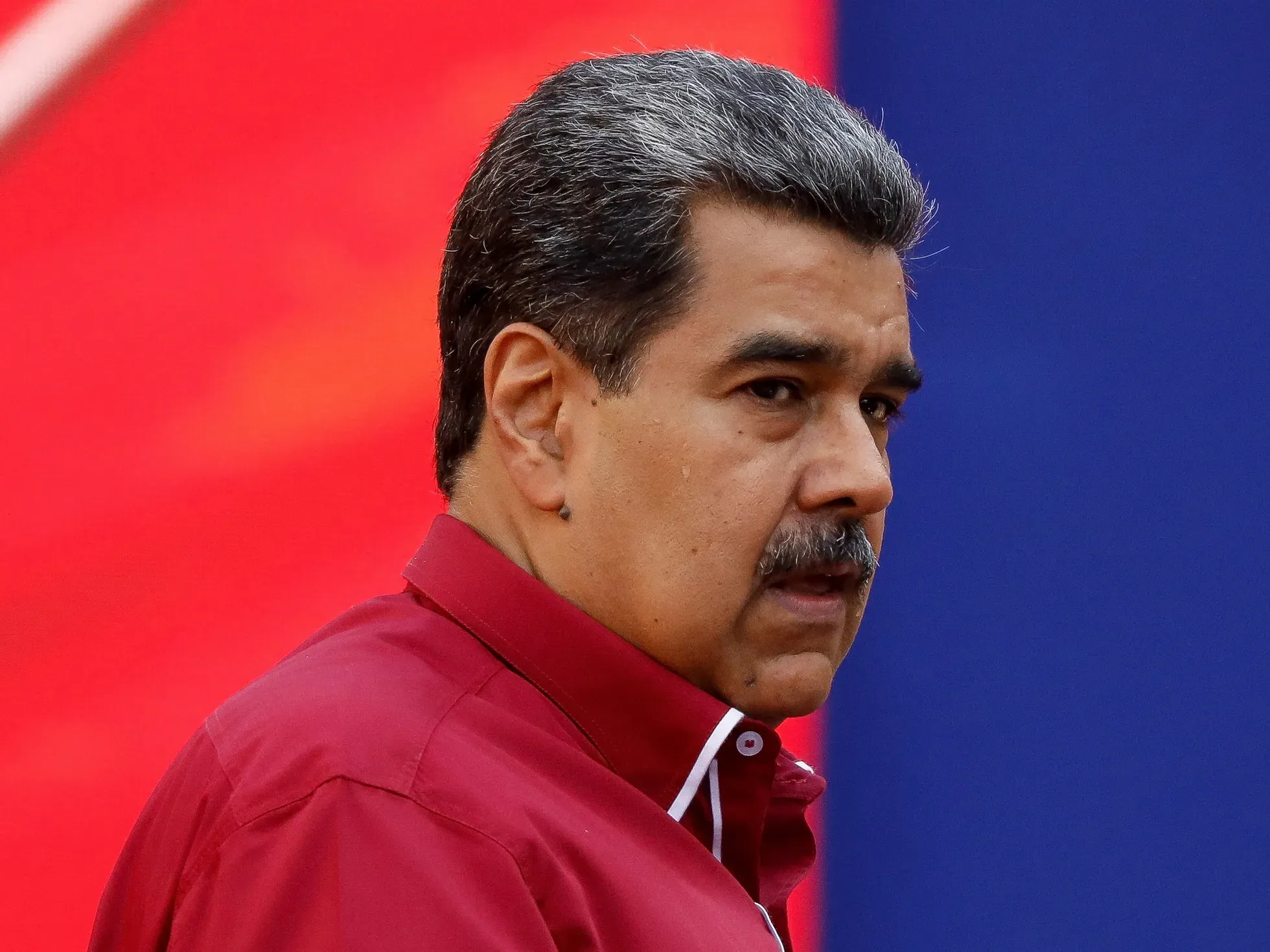 El régimen de Maduro libera a 13 presos políticos